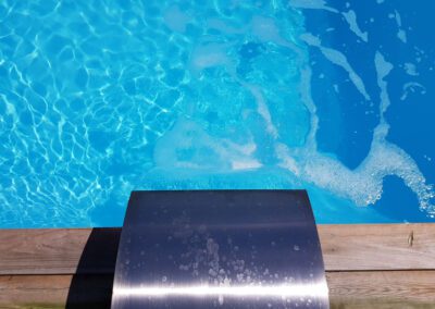 Fontaine d’eau pour piscine de luxe